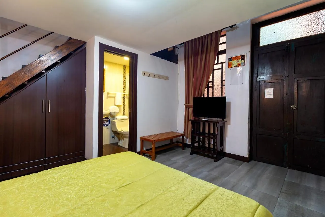 Hotel Majestic 1 Cuenca