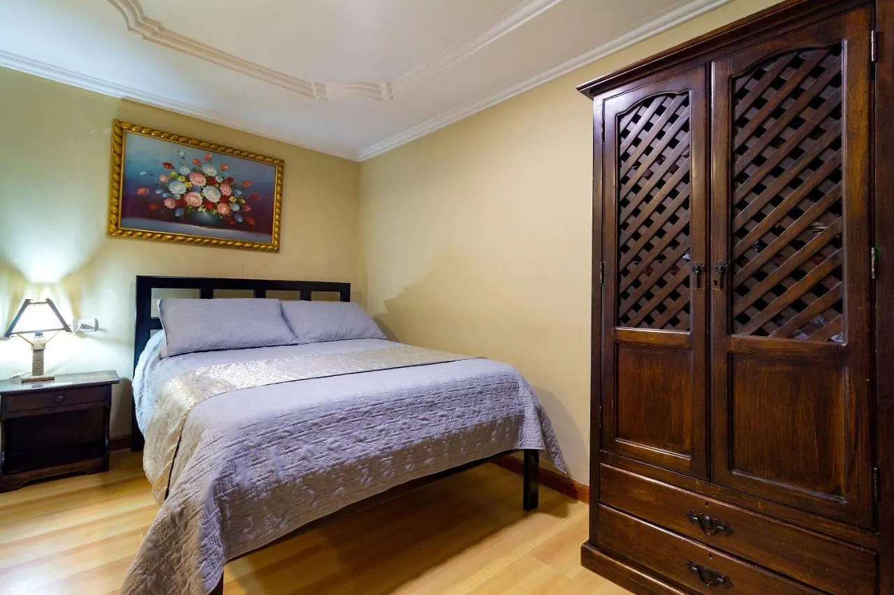 Hotel Majestic 1 Cuenca