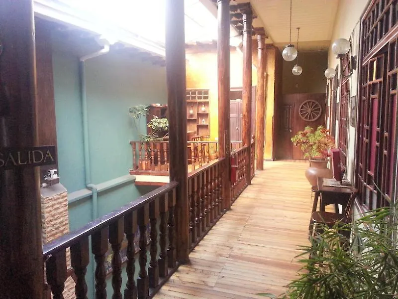 Hotel Majestic 1 Cuenca 3*,