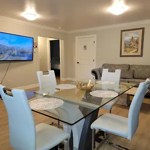 Oscar & 2bd Family Or Private Abbotsford
